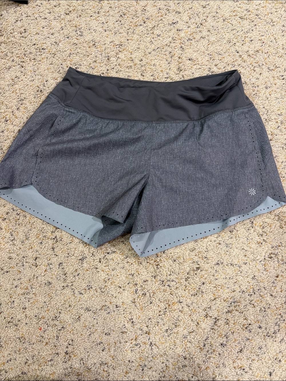 Athleta Laser Run short gray small